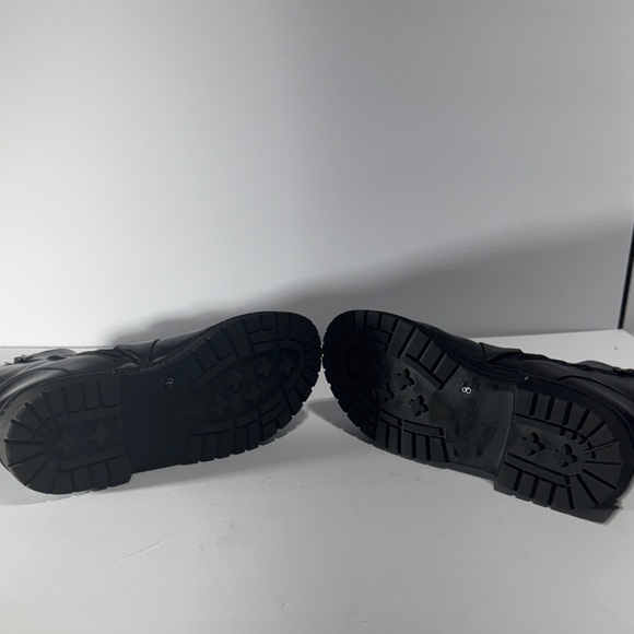 Black Leather Men's Boots - Picture 6 of 6